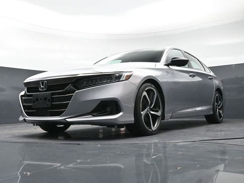 Used 2022 Honda Accord Sport image 26
