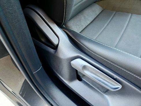 Used 2023 Volkswagen Taos SE w/ Black Wheel Package FWD image 24