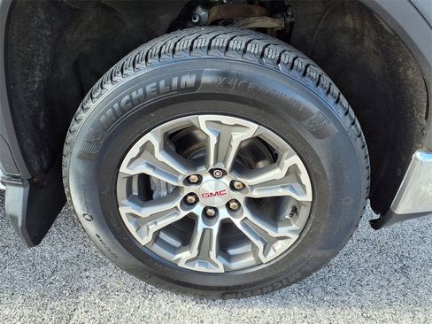 Used 2019 GMC Sierra 1500 SLT image 9