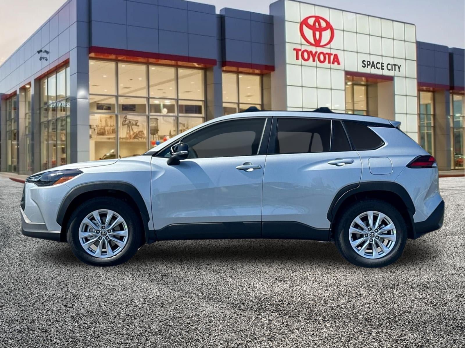 New 2026 Toyota Corolla Cross LE FWD image 3