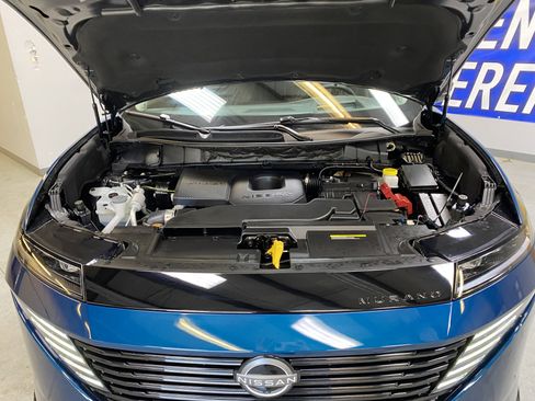 Used 2025 Nissan Murano Platinum w/ Cargo Package image 9