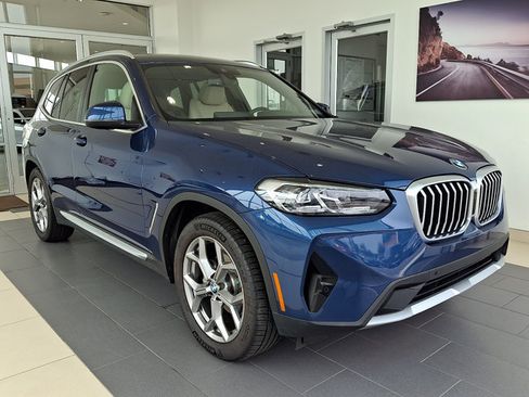 Used 2022 BMW X3 xDrive30i w/ Convenience Package AWD/4WD image 1