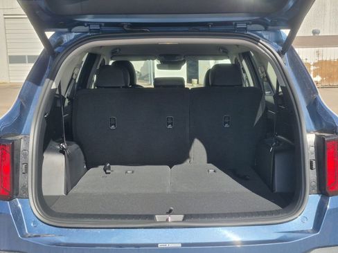 New 2026 Kia Sorento EX image 14