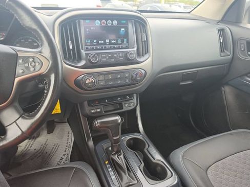 Used 2016 Chevrolet Colorado Z71 AWD/4WD image 12