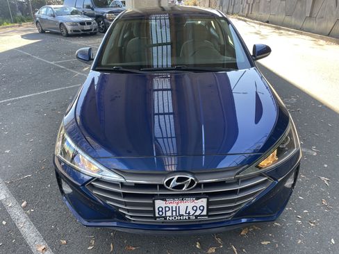 Used 2020 Hyundai Elantra SEL image 17