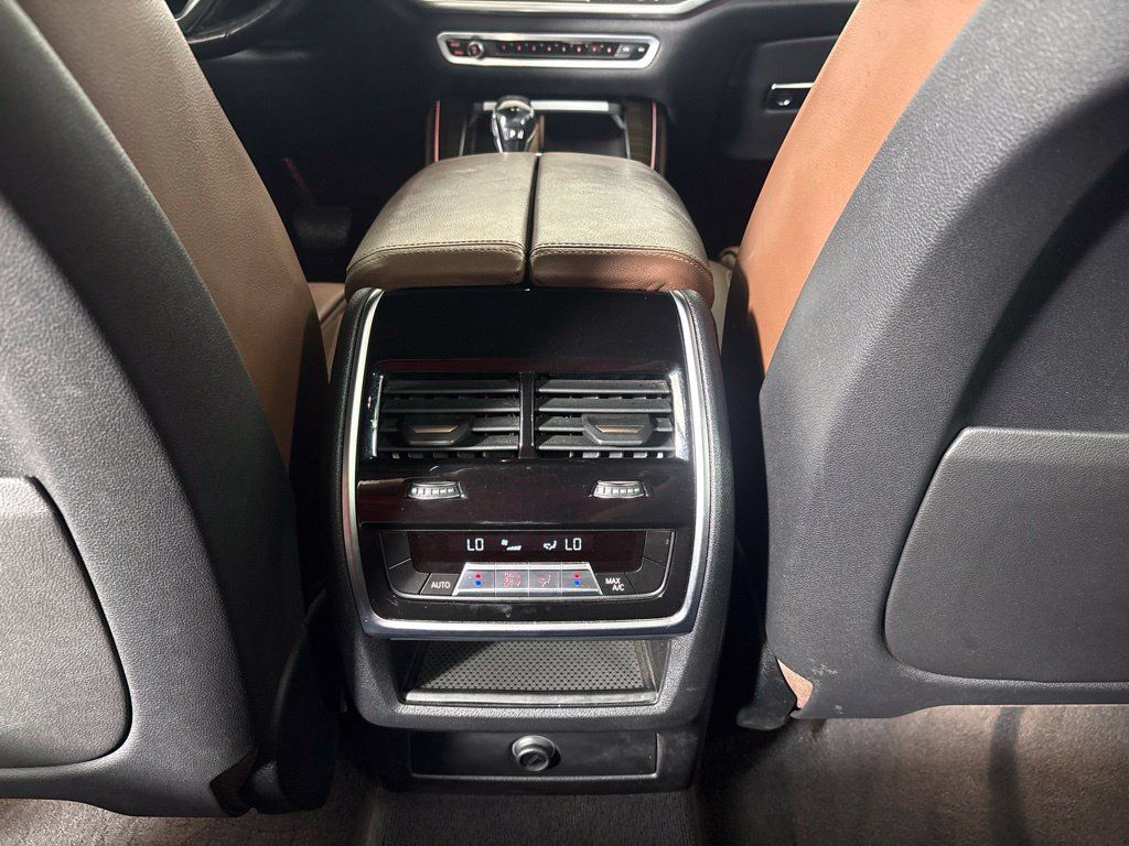 Used 2019 BMW X5 xDrive40i w/ Convenience Package AWD/4WD image 29