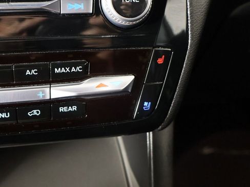 Used 2022 Ford Explorer Limited w/ Equipment Group 301A image 55