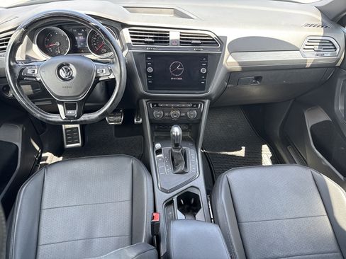 Used 2020 Volkswagen Tiguan SE R-Line FWD image 27