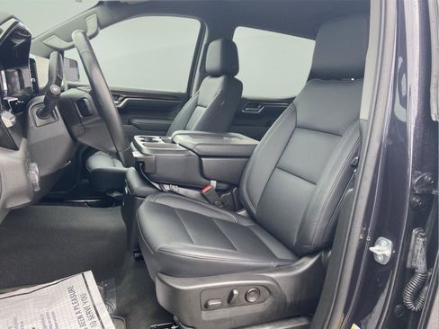 Used 2023 Chevrolet Silverado 1500 RST AWD/4WD image 17