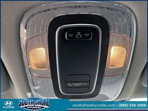 Used 2025 Hyundai Elantra Hybrid FWD image 34
