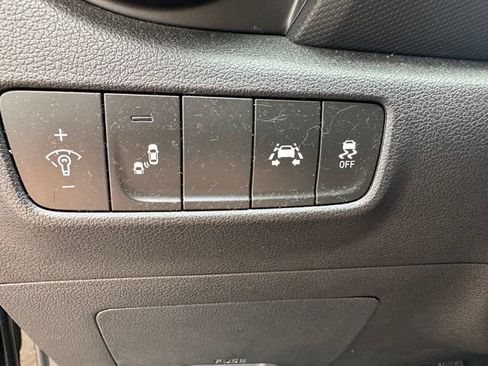 Used 2020 Hyundai Kona SEL AWD/4WD image 21