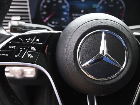 Used 2024 Mercedes-Benz GLE 350 4MATIC image 15