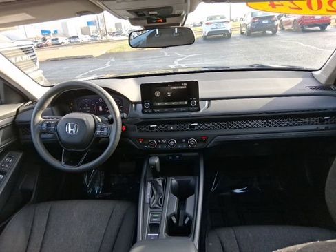 Used 2024 Honda Accord EX image 13