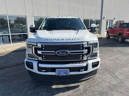 Used 2020 Ford F250 Limited image 2