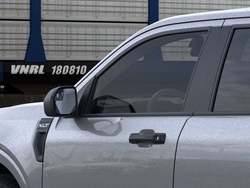 New 2025 Ford Maverick XLT w/ Equipment Group 301A image 21