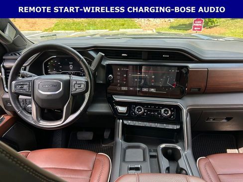 Used 2024 GMC Sierra 3500 Denali Ultimate AWD/4WD image 17