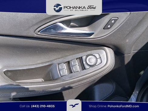 Used 2025 Buick Encore GX Preferred image 11