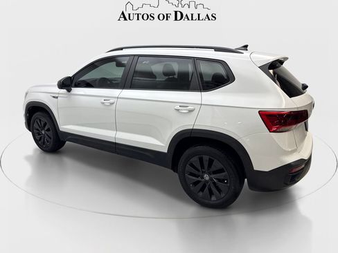 Used 2022 Volkswagen Taos S w/ IQ Drive S Package FWD image 9