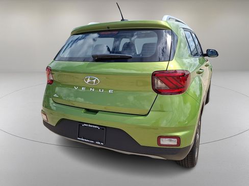 Used 2023 Hyundai Venue SEL w/ Cargo Package FWD image 10