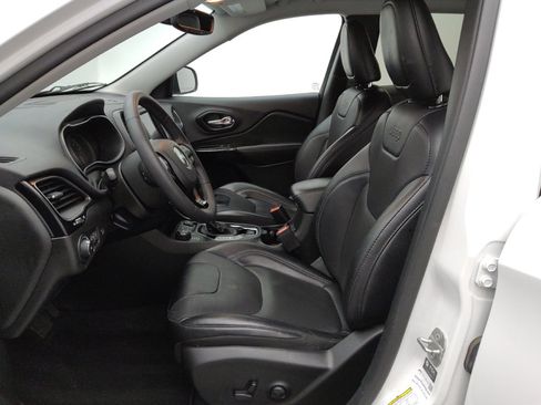 Used 2023 Jeep Cherokee Altitude Lux image 17