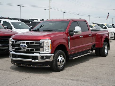 Used 2023 Ford F350 XLT w/ 360-Degree Camera Package AWD/4WD image 12