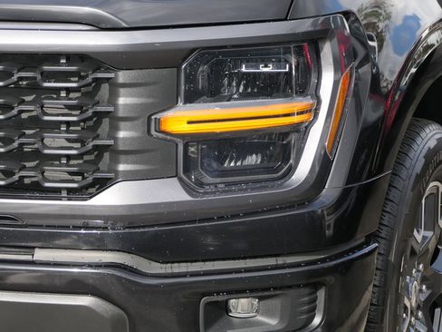 Used 2024 Ford F150 STX RWD image 10