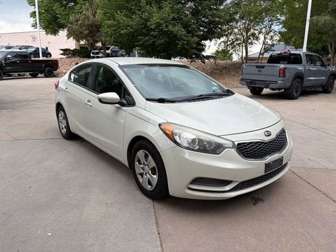 Used 2015 Kia Forte LX FWD image 7