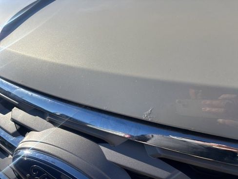 Used 2018 Ford Explorer XLT w/ Equipment Group 202A image 21