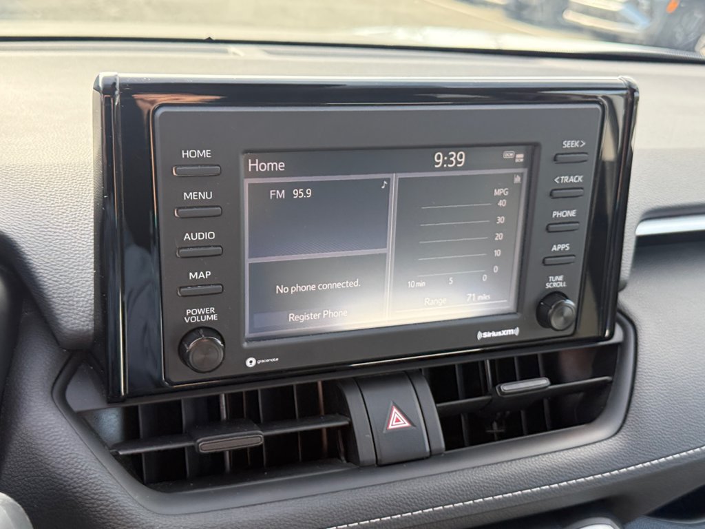 Used 2022 Toyota RAV4 LE AWD/4WD image 24
