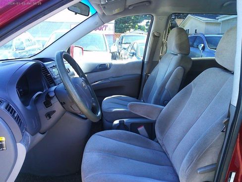 Used 2009 Kia Sedona LX FWD image 7
