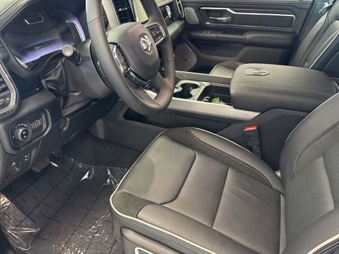 New 2026 RAM 1500 Laramie AWD/4WD image 11