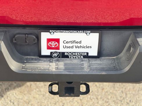 Certified 2025 Toyota Tacoma Limited AWD/4WD image 45