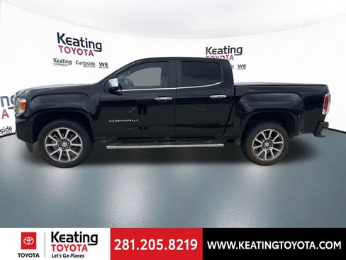 Used 2022 GMC Canyon Denali image 4
