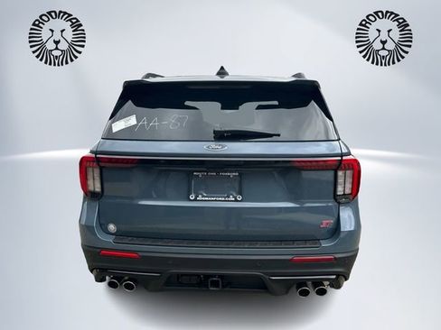 New 2026 Ford Explorer ST w/ Sun And Sound Package image 5