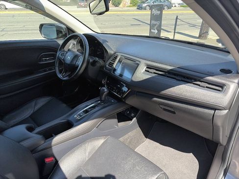 Used 2017 Honda HR-V EX-L image 23
