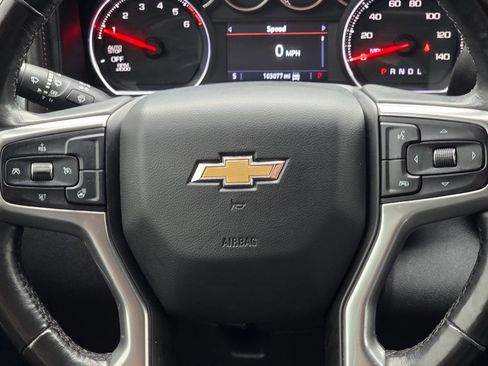 Used 2020 Chevrolet Silverado 1500 LT w/ All-Star Edition image 17