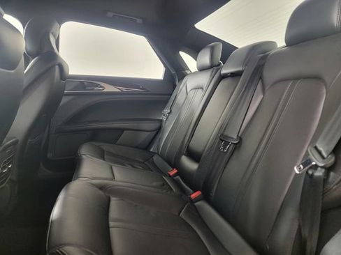 Used 2017 Lincoln MKZ Reserve w/ Climate Package FWD image 15