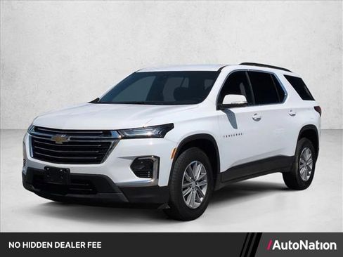 Used 2023 Chevrolet Traverse LT AWD/4WD image 1