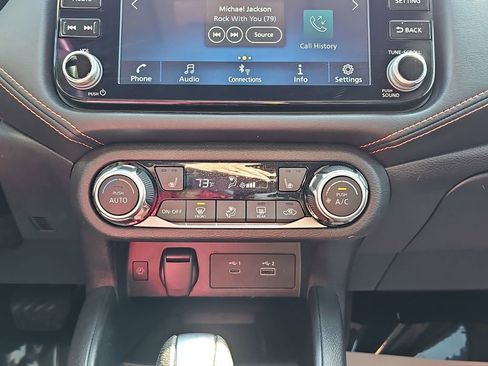 Used 2023 Nissan Versa SR w/ Trunk Package image 26