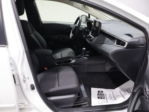Used 2024 Toyota Corolla LE FWD image 23