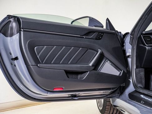 New 2026 Porsche 911 Carrera 4S image 28