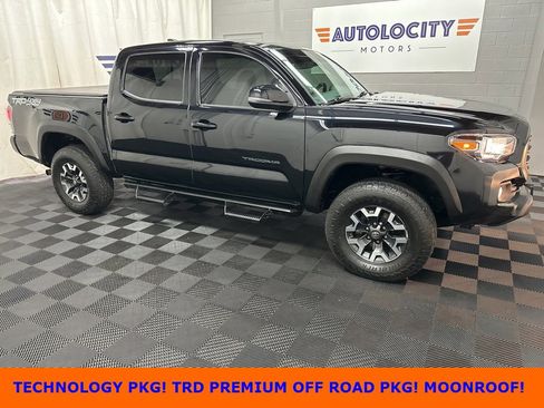 Used 2020 Toyota Tacoma TRD Off-Road image 1