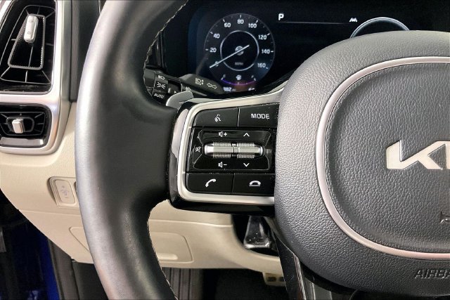 Certified 2022 Kia Sorento SX FWD image 10