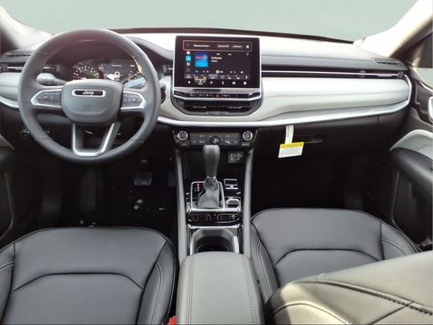 New 2026 Jeep Compass Limited AWD/4WD image 12