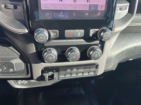 New 2026 RAM 2500 Tradesman w/ Bed Convenience Group image 20