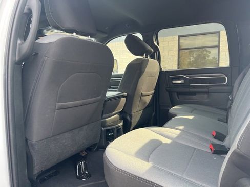 Used 2024 RAM 3500 Big Horn image 18