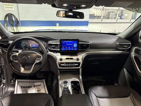 Certified 2022 Ford Explorer XLT w/ Equipment Group 202A image 12