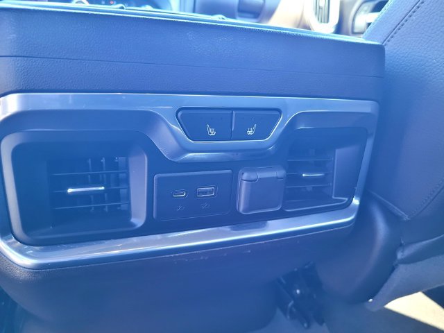 Used 2019 GMC Sierra 1500 Denali w/ Denali Ultimate Package AWD/4WD image 13