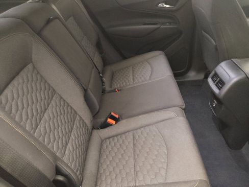 Used 2020 Chevrolet Equinox LT FWD image 19