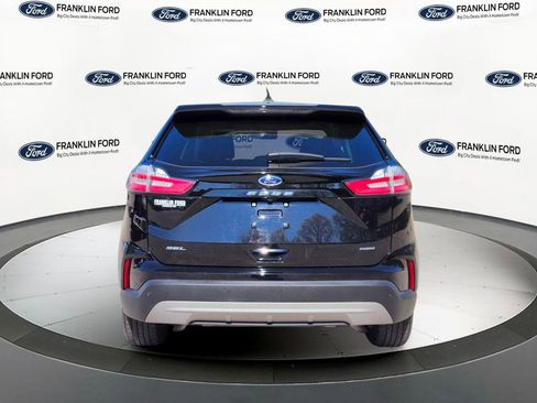 Certified 2024 Ford Edge SEL w/ Convenience Package AWD/4WD image 4
